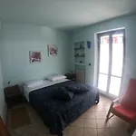 Oda ve Kahvaltı Tra... Monti E Vigne