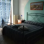 Tra... Monti E Vigne Oda ve Kahvaltı