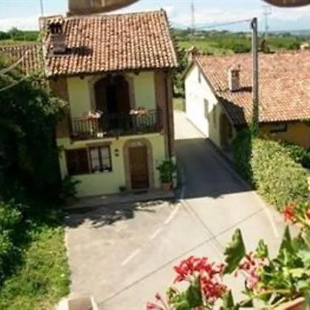 Bed & Breakfast Tra... Monti E Vigne