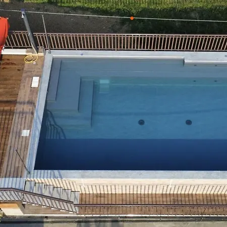 Tra... Monti E Vigne Bed & Breakfast La Morra