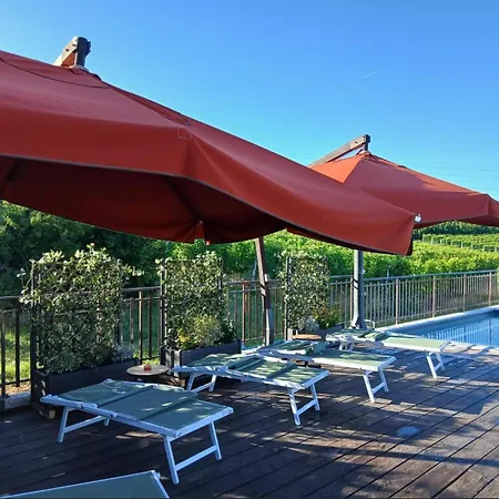 Frühstückspension Tra... Monti E Vigne 4*