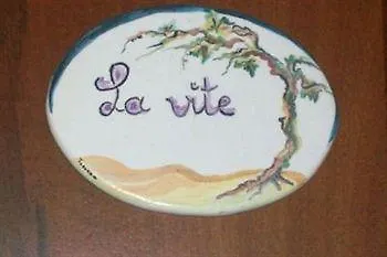 Tra... Monti E Vigne Frühstückspension