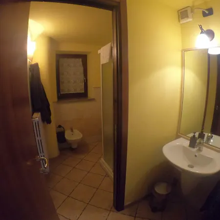 Tra... Monti E Vigne Bed & Breakfast La Morra