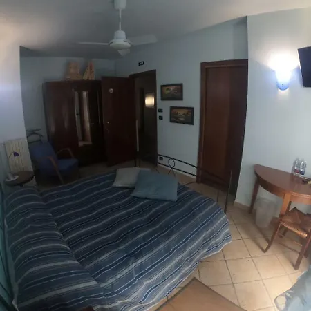 Tra... Monti E Vigne 3* La Morra