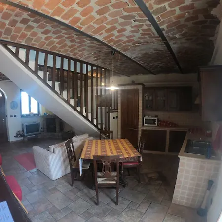 Tra... Monti E Vigne Bed & Breakfast La Morra