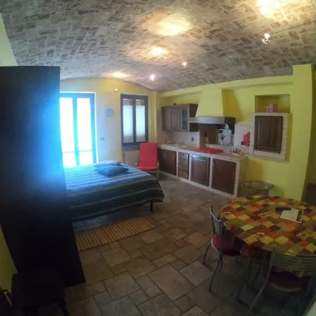 Tra... Monti E Vigne La Morra