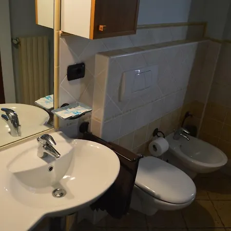 Bed & Breakfast Tra... Monti E Vigne 3*